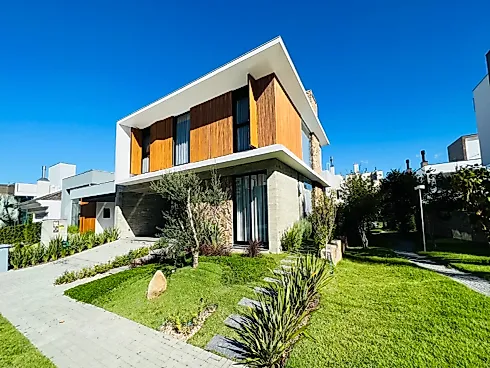 Casa com 4 quartos em Pedra Branca, Palhoça