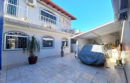 Casa com 3 quartos em Ponte do Imaruim, Palhoça