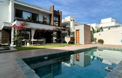 Casa com 4 quartos em Pedra Branca, Palhoça