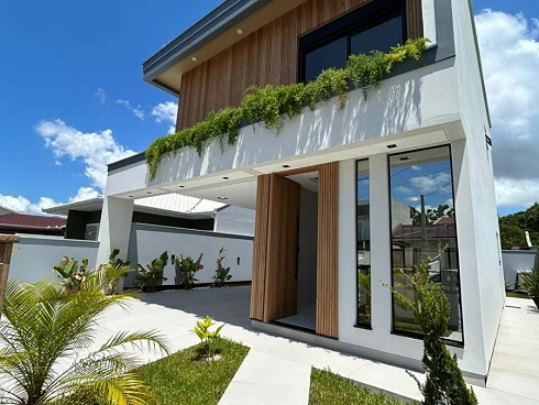 Casa com 3 quartos em Forquilhas, São José