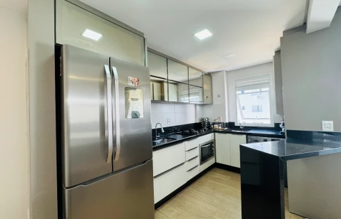 Apartamento com 2 quartos em Pedra Branca, Palhoça