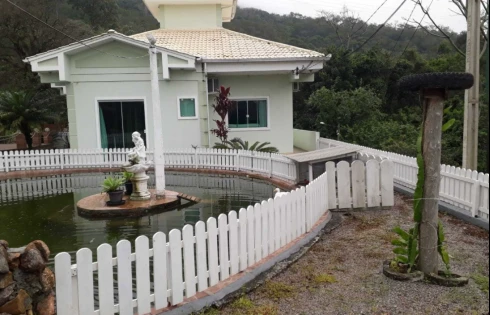 Sítio com 3 quartos em Praia do Pontal, Palhoça