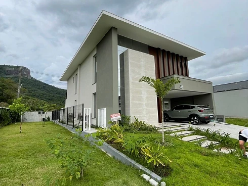 Casa com 4 quartos em Pedra Branca, Palhoça