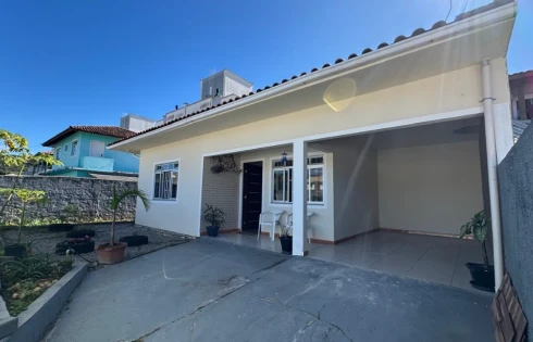 Casa com 2 quartos em São Sebastião, Palhoça