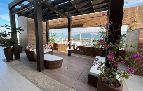 Apartamento com 3 quartos em Pagani, Palhoça