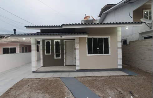 Casa com 2 quartos em São Sebastião, Palhoça