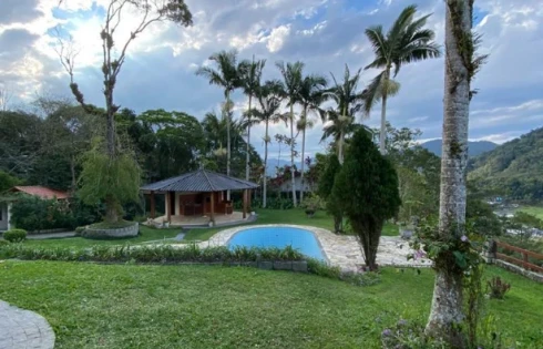 Chácara em Varginha, Santo Amaro da Imperatriz
