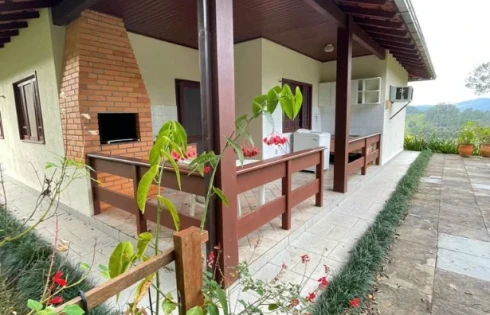 Chácara em Varginha, Santo Amaro da Imperatriz