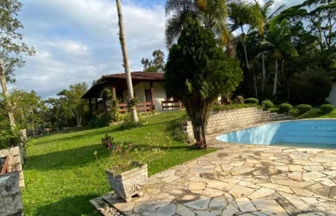 Chácara em Varginha, Santo Amaro da Imperatriz