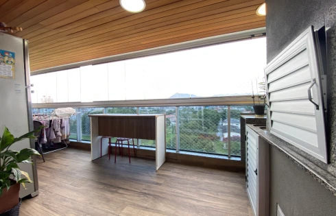 Apartamento com 3 quartos em Pagani, Palhoça