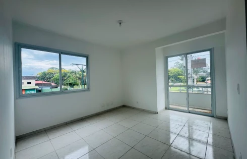 Apartamento com 2 quartos em Sertão do Maruim, São José