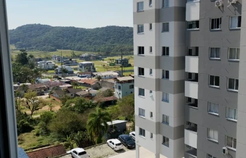 Apartamento com 2 quartos em Pedra Branca, Palhoça