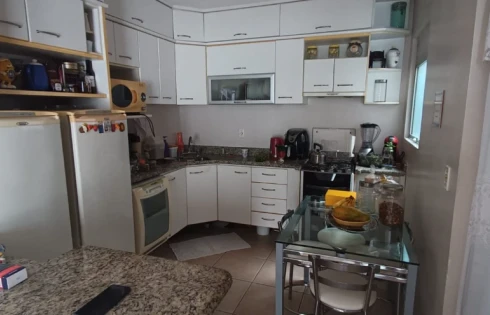 Apartamento em Barreiros, São José