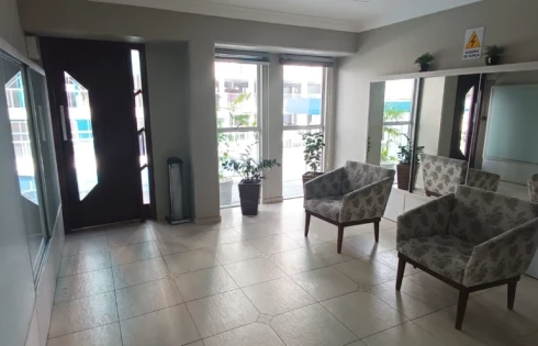 Apartamento em Barreiros, São José