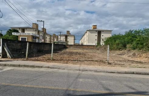 Terreno com 0 quartos em Barra do Aririú, Palhoça
