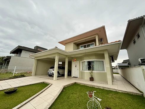 Casa com 4 quartos em Pedra Branca, Palhoça