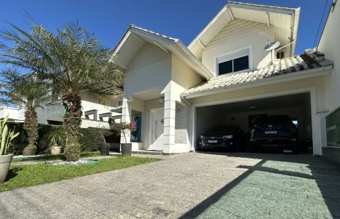 Casa com 3 quartos em Pedra Branca, Palhoça
