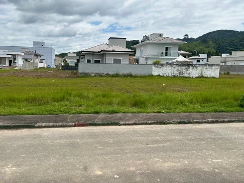 Terreno com 0 quartos em Vila Becker, Santo Amaro da Imperatriz