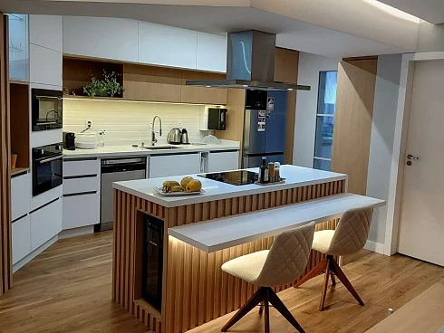 Apartamento com 3 quartos em Centro, Florianópolis