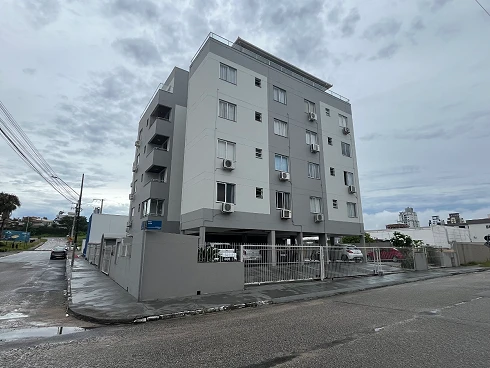 Apartamento com 2 quartos em Pagani, Palhoça