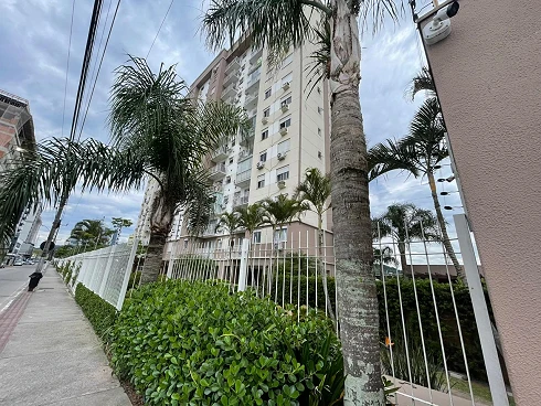 Apartamento com 3 quartos em Pagani, Palhoça