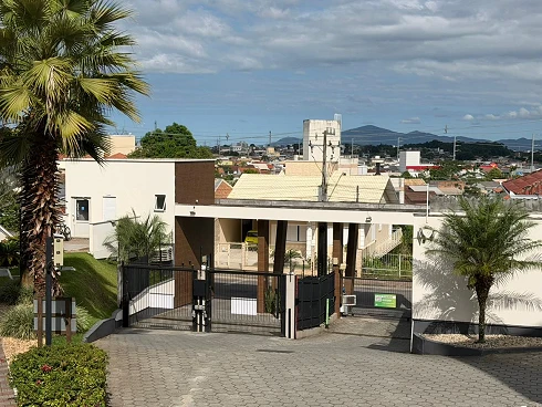 Apartamento em São Sebastião, Palhoça