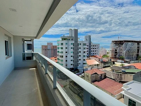 Apartamento com 2 quartos em Barreiros, São José