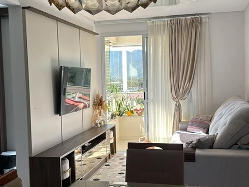 Apartamento com 2 quartos em Vila Becker, Santo Amaro da Imperatriz