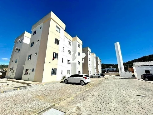 Apartamento com 2 quartos em São Sebastião, Palhoça