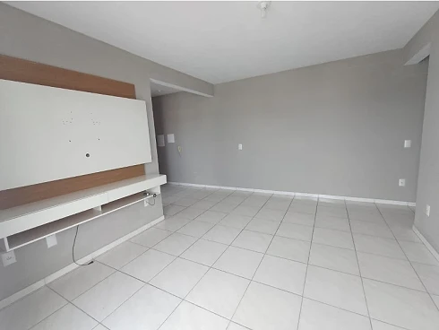 Apartamento com 2 quartos em Barra do Aririú, Palhoça
