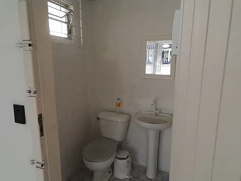 Loja térrea em Ponte do Imaruim, Palhoça
