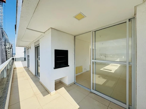 Apartamento com 3 quartos em Pedra Branca, Palhoça