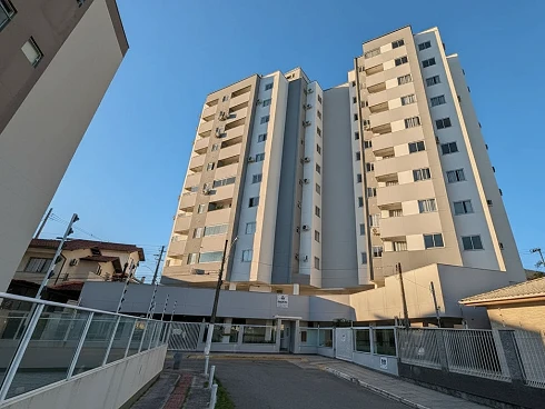 Apartamento com 2 quartos em Pagani, Palhoça
