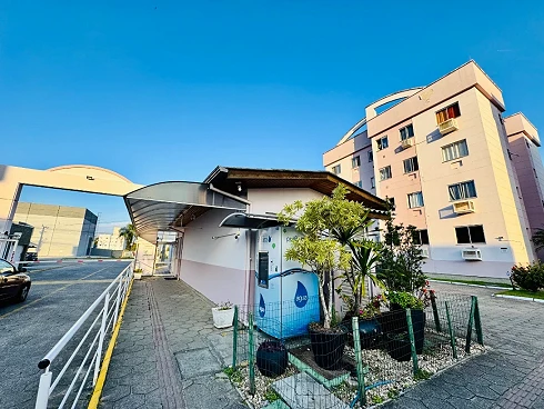Apartamento em Aririú, Palhoça