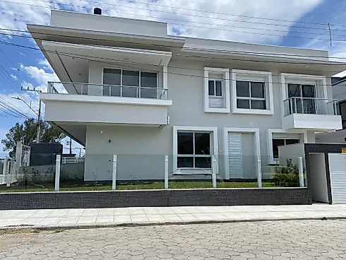Apartamento em Praia do Sonho, Palhoça