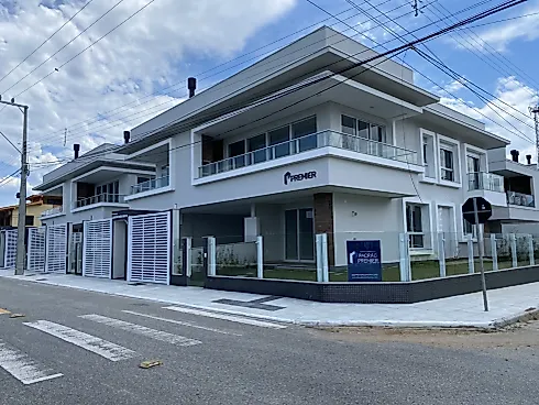 Apartamento com 2 quartos em Praia do Sonho, Palhoça