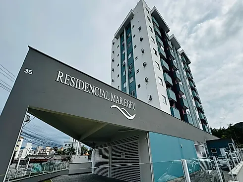 Apartamento com 2 quartos em Pedra Branca, Palhoça