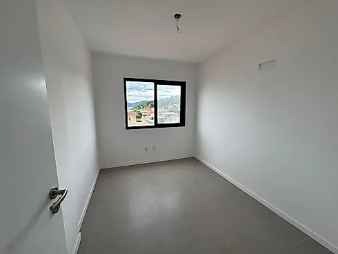 Apartamento com 3 quartos em Praia de Fora, Palhoça
