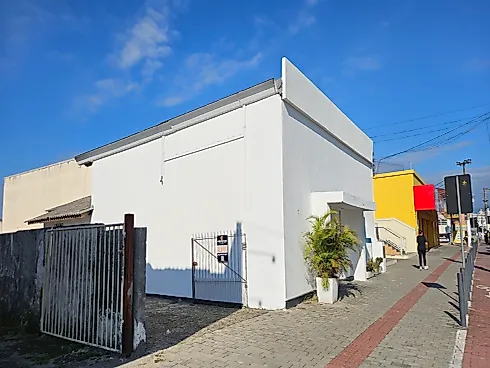 Loja térrea em Ponte do Imaruim, Palhoça