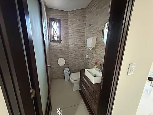 Casa Residencial/Comercial com 4 Quartos e Suíte – 430 m² - Foto 11