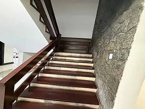 Casa Residencial/Comercial com 4 Quartos e Suíte – 430 m² - Foto 13