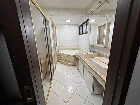 Casa Residencial/Comercial com 4 Quartos e Suíte – 430 m² - Foto 16