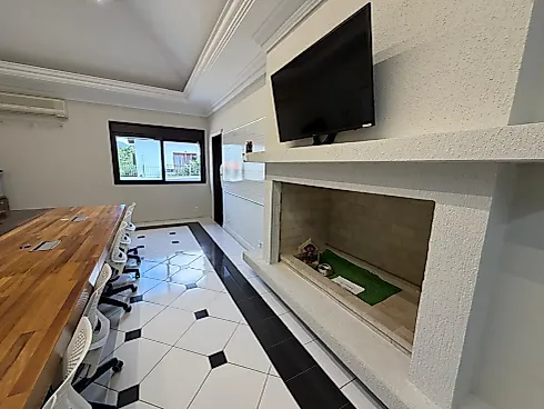 Casa Residencial/Comercial com 4 Quartos e Suíte – 430 m² - Foto 22