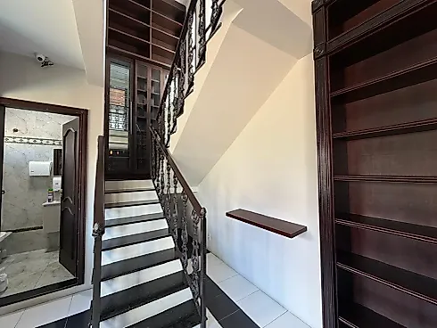 Casa Residencial/Comercial com 4 Quartos e Suíte – 430 m² - Foto 24