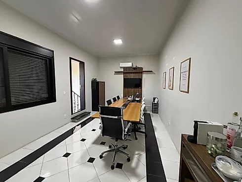 Casa Residencial/Comercial com 4 Quartos e Suíte – 430 m² - Foto 29