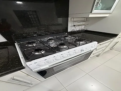Casa Residencial/Comercial com 4 Quartos e Suíte – 430 m² - Foto 33
