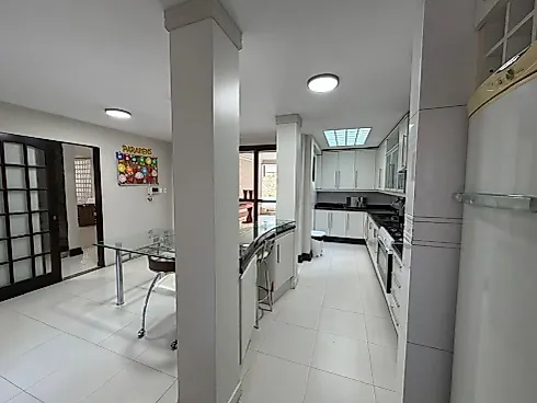 Casa Residencial/Comercial com 4 Quartos e Suíte – 430 m² - Foto 37