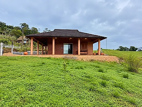 Sitio em Alfredo Wagner - com 4 Quartos - Foto 2