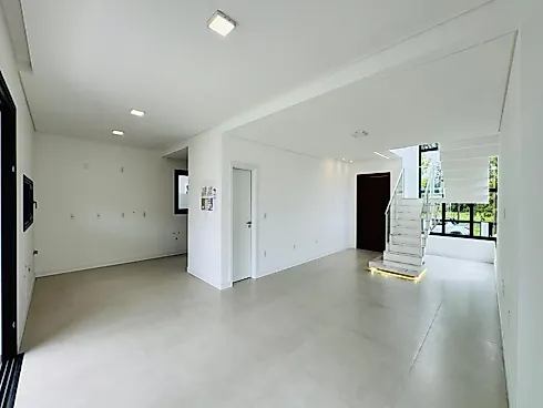 Casa 3 Quartos com 3 Suítes - Pedra Branca - Foto 2