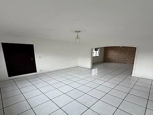 Casa à Venda no Centro de Palhoça | 4 Dormitórios com Edícula. - Foto 16